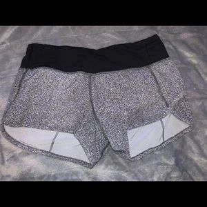Lululemon Shorts *SIZE 2*